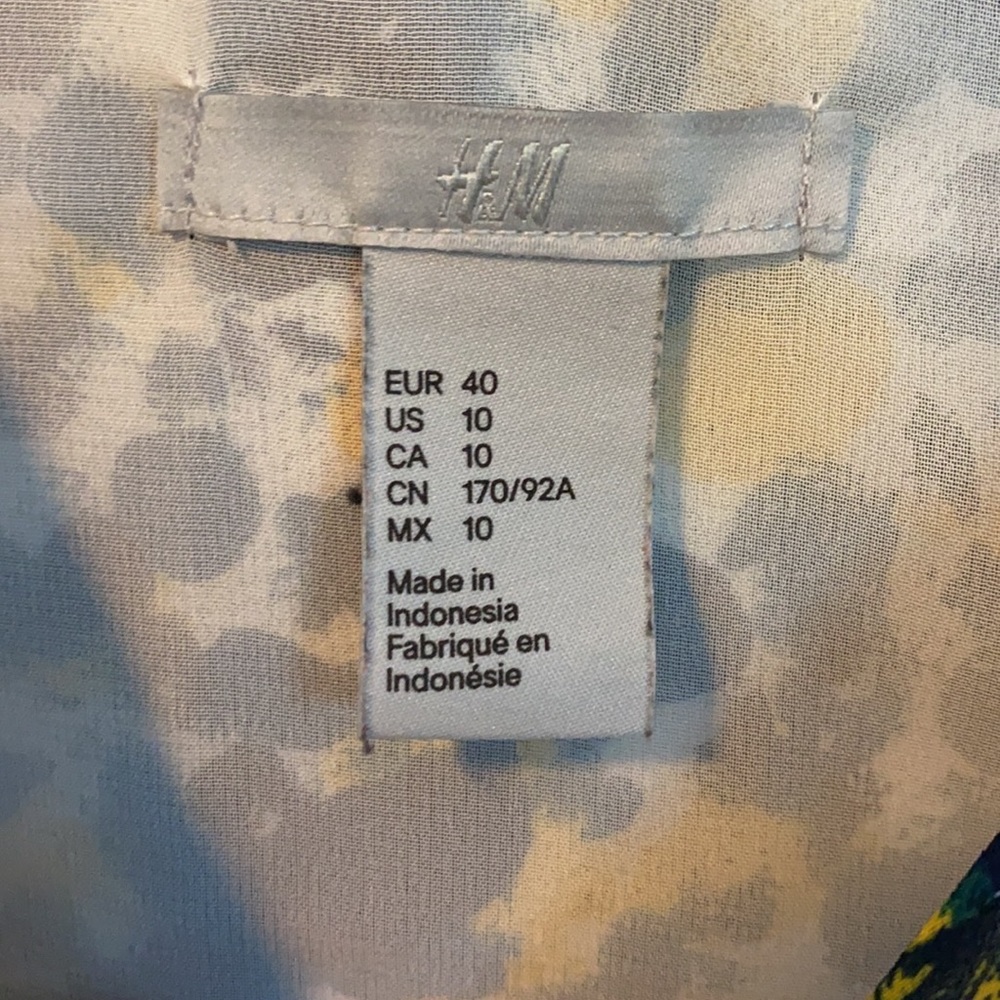 Blouse bundle - Picture 6 of 8